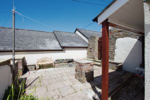 Photo 8- click for photo gallery